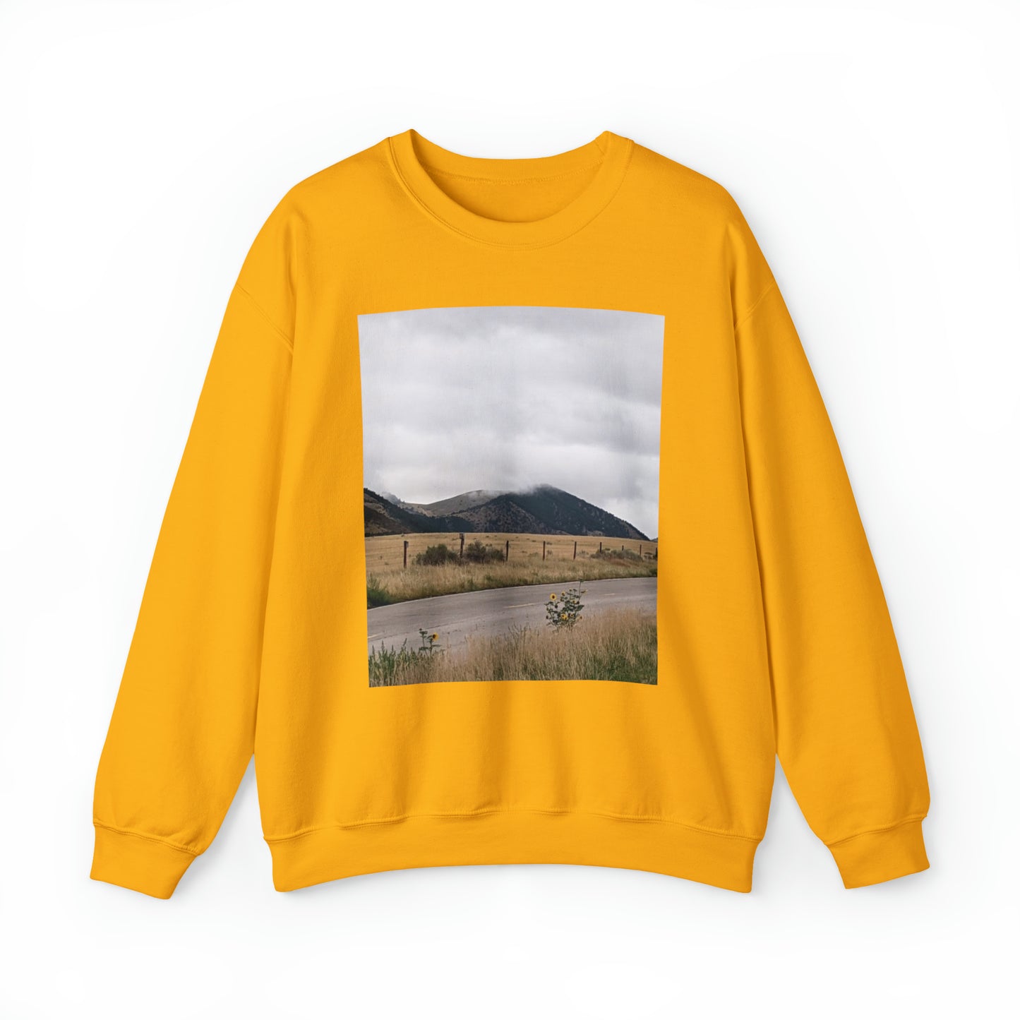 Montana Mountains Unisex Heavy Blend™ Crewneck Sweatshirt