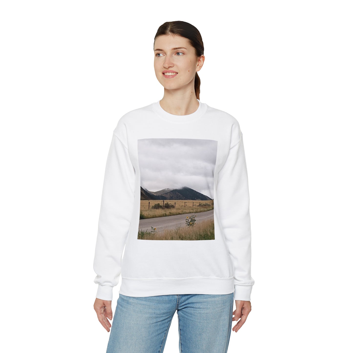 Montana Mountains Unisex Heavy Blend™ Crewneck Sweatshirt