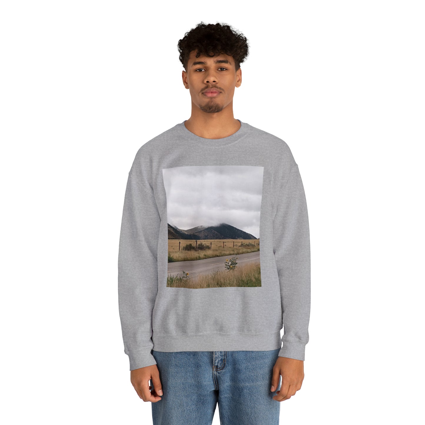 Montana Mountains Unisex Heavy Blend™ Crewneck Sweatshirt