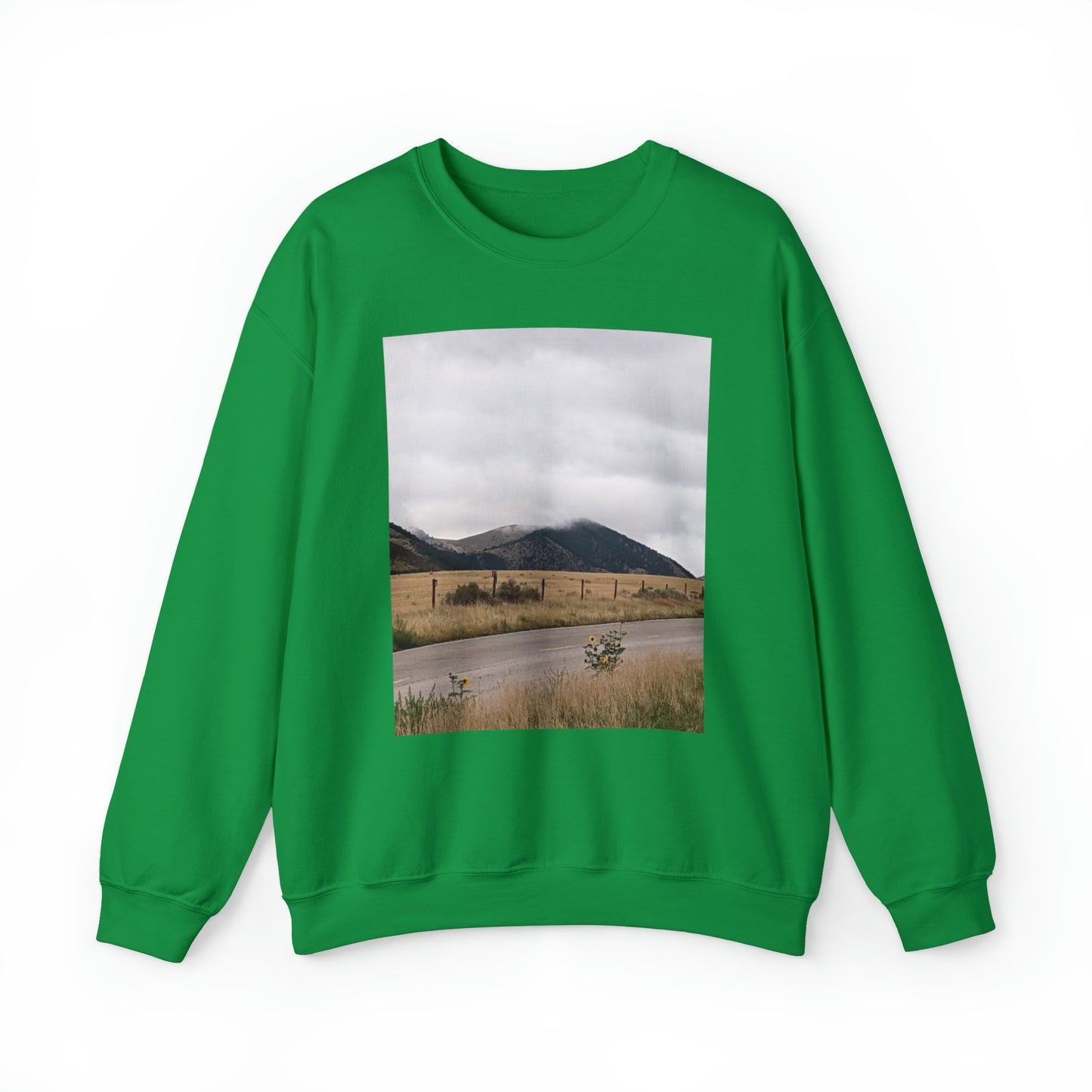 Montana Mountains Unisex Heavy Blend™ Crewneck Sweatshirt