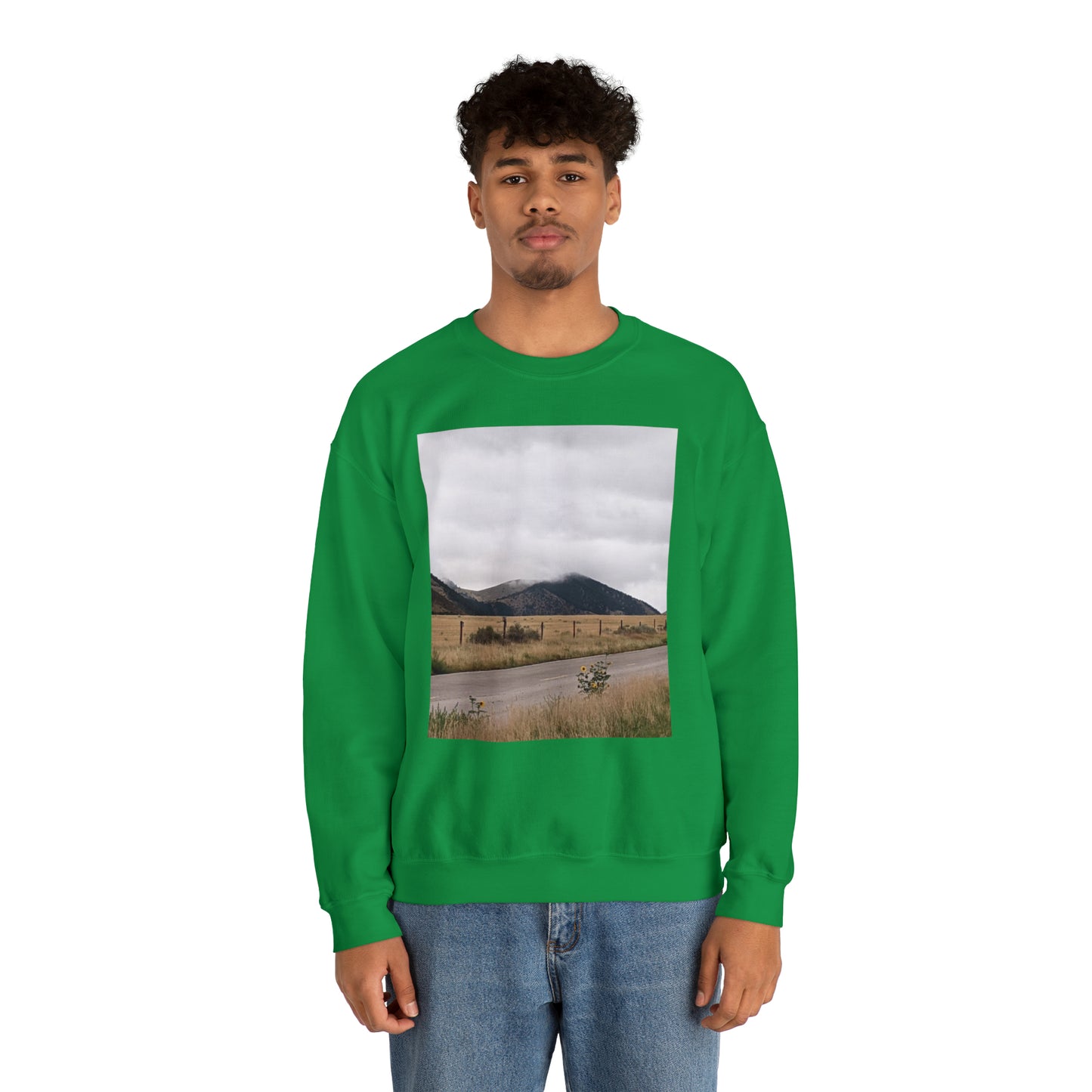 Montana Mountains Unisex Heavy Blend™ Crewneck Sweatshirt